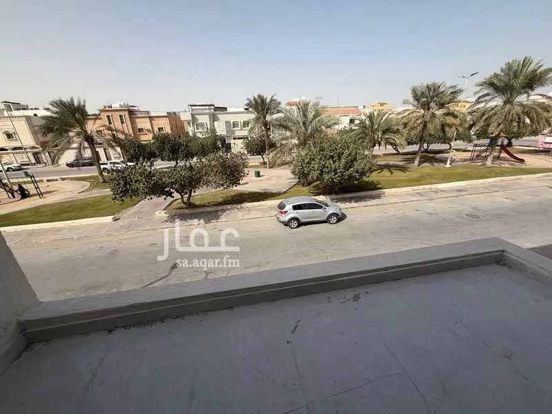 9 bedroom villa in Uhud, Eastern Province 17