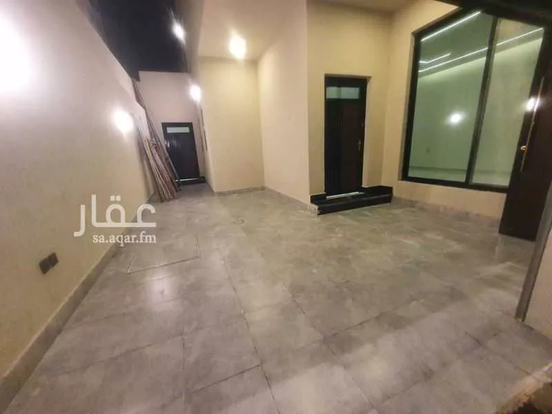 9 bedroom villa in Uhud, Eastern Province 27
