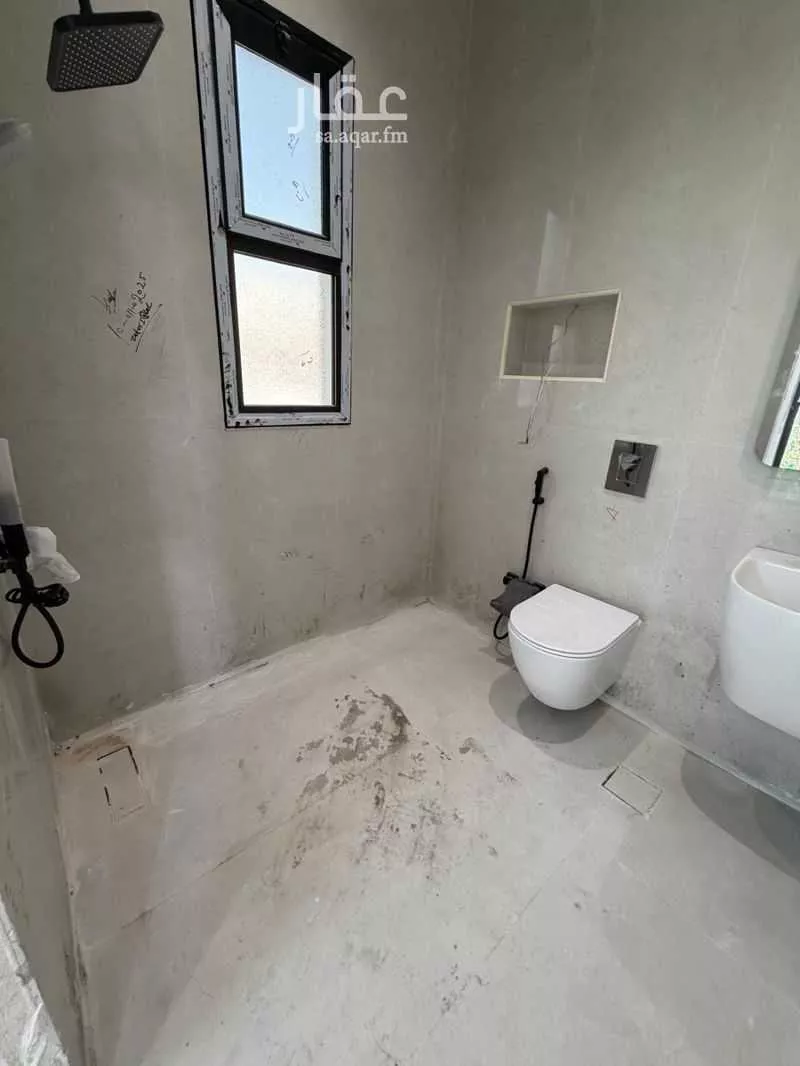 9 bedroom villa in Uhud, Eastern Province 12