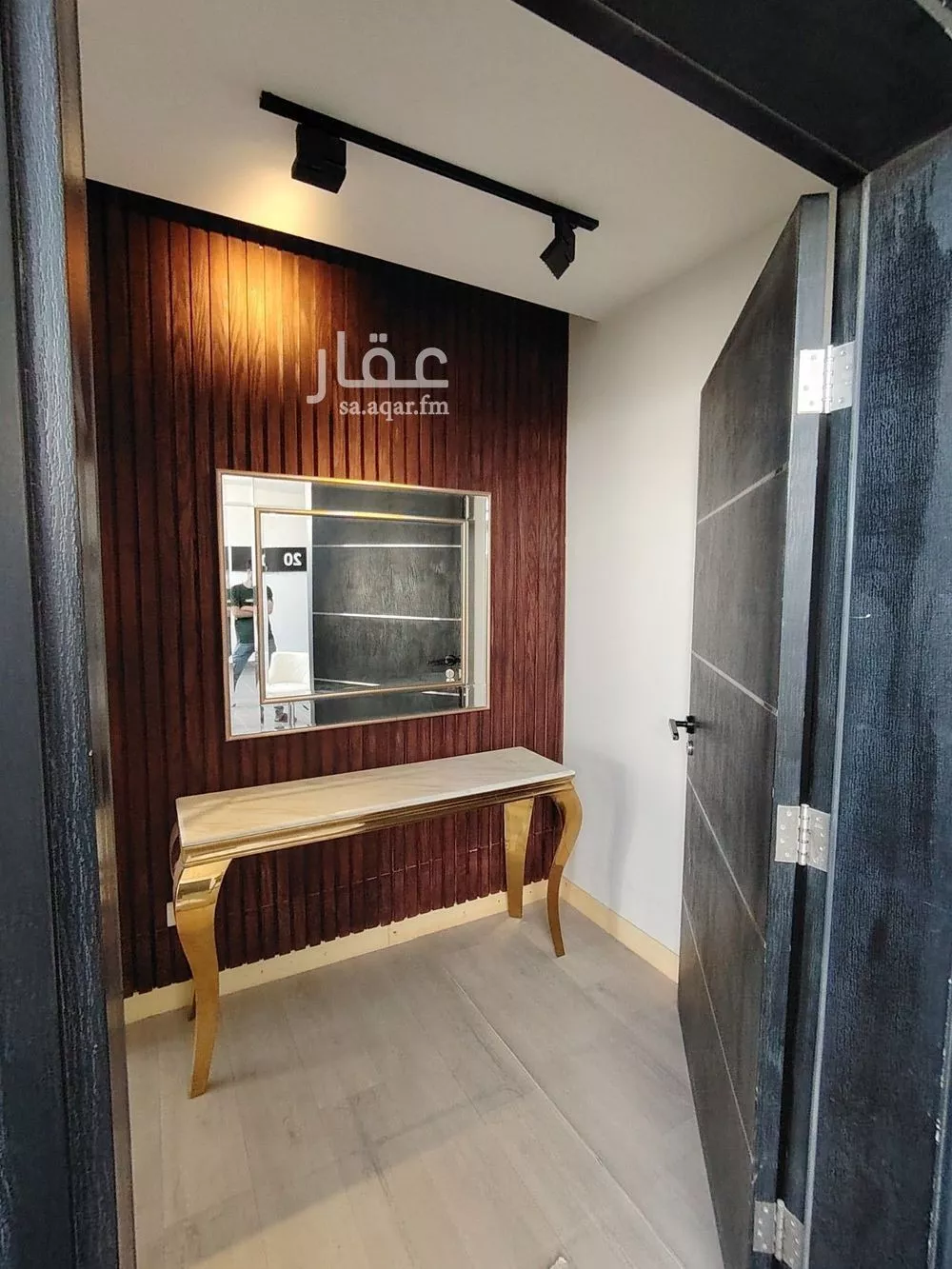 شقة 4 غرف في النرجس 5