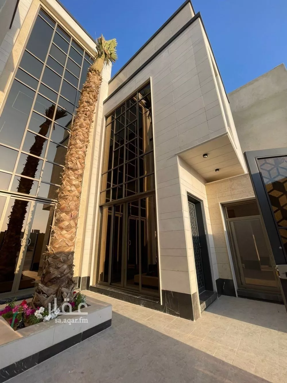 5 bedroom villa in Al Mahdiyyah 4