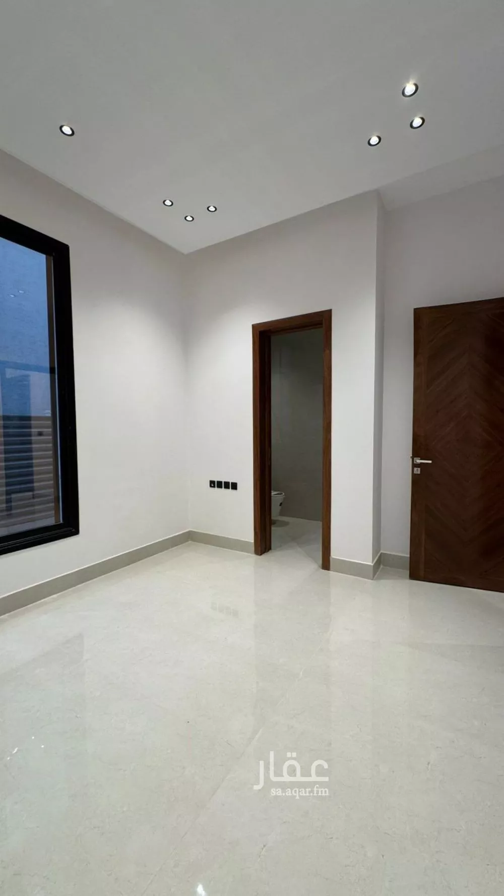 5 bedroom villa in Al Mahdiyyah 4