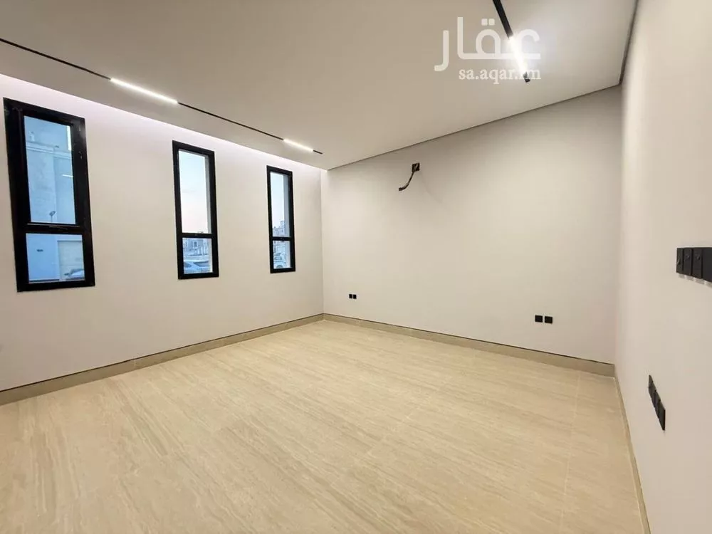 فيلا 5 غرف في المهدية 4