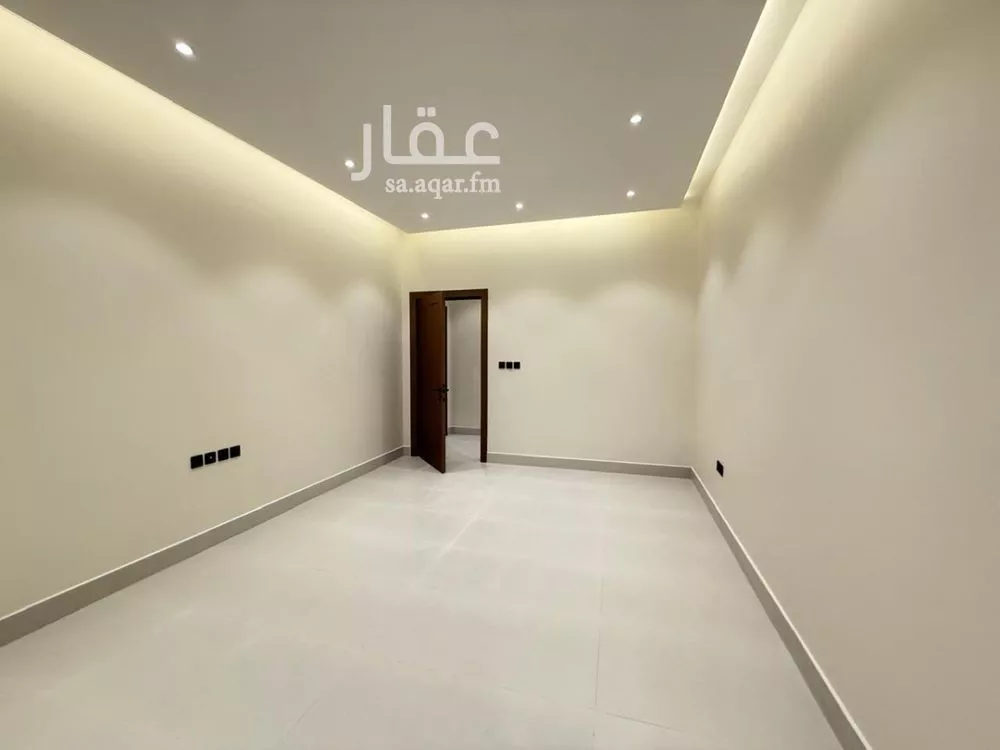 فيلا 5 غرف في المهدية 5