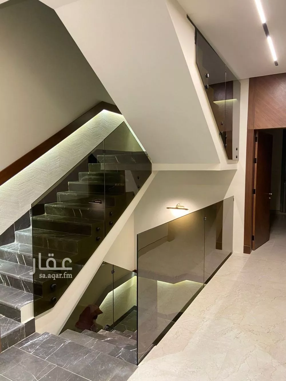 فيلا 5 غرف في المهدية 5