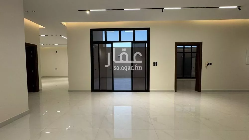 فيلا 6 غرف في المهدية 5