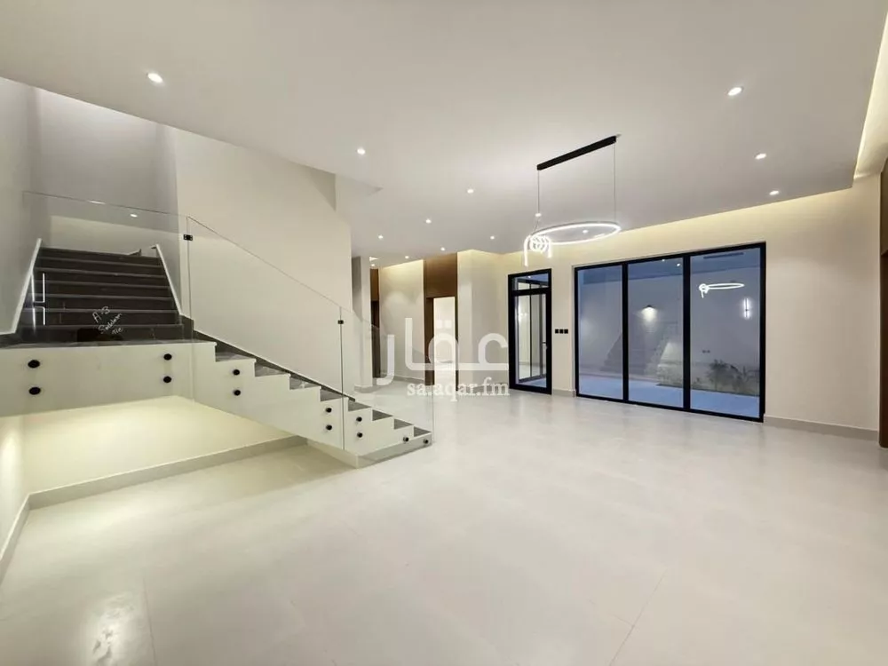 فيلا 5 غرف في المهدية 3