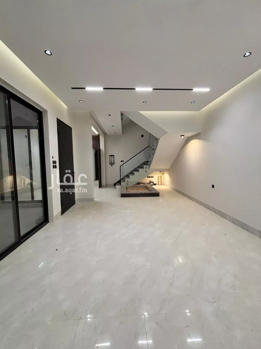 فيلا 5 غرف في المهدية 3