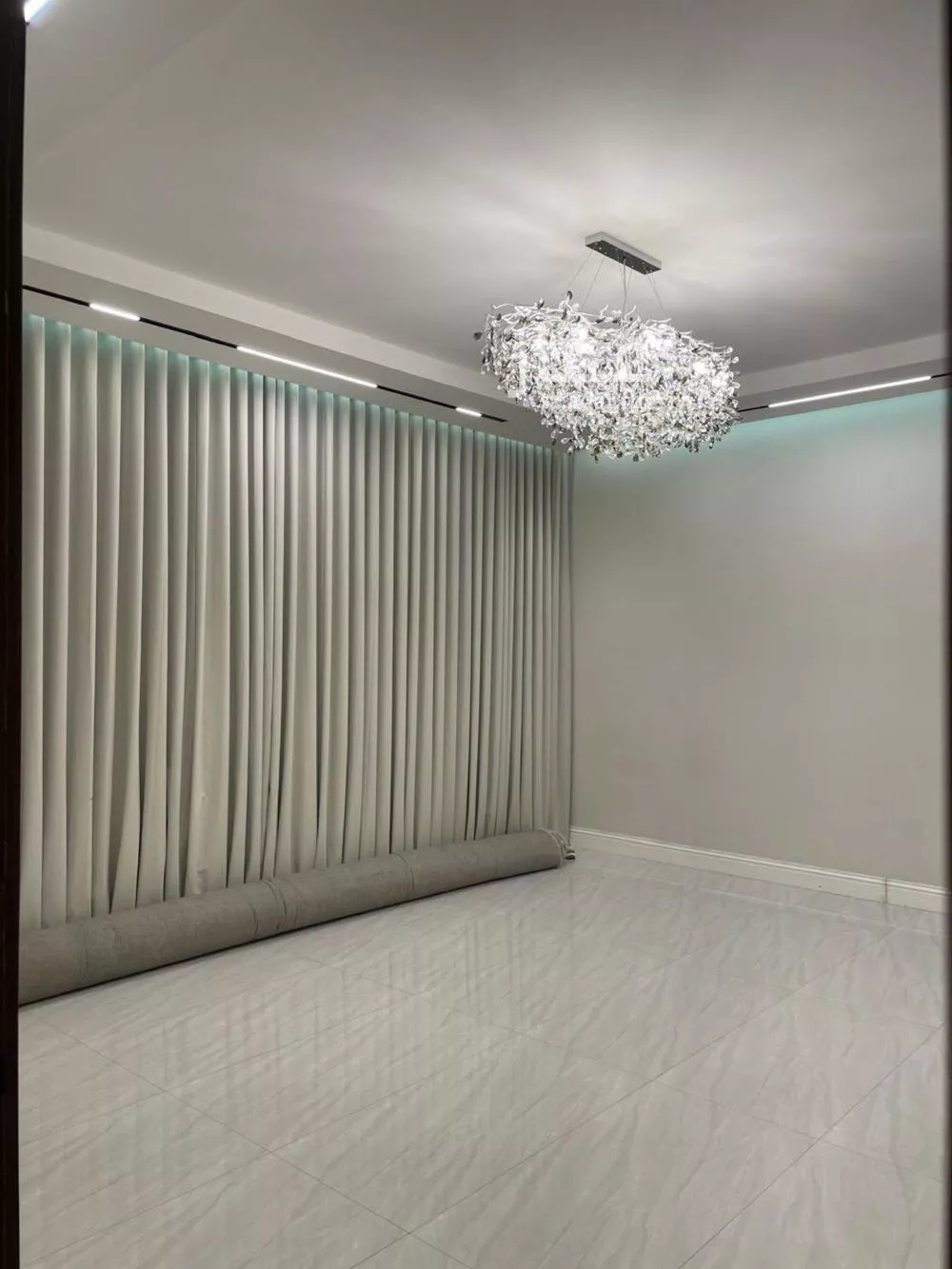 فيلا 5 غرف في المهدية 5