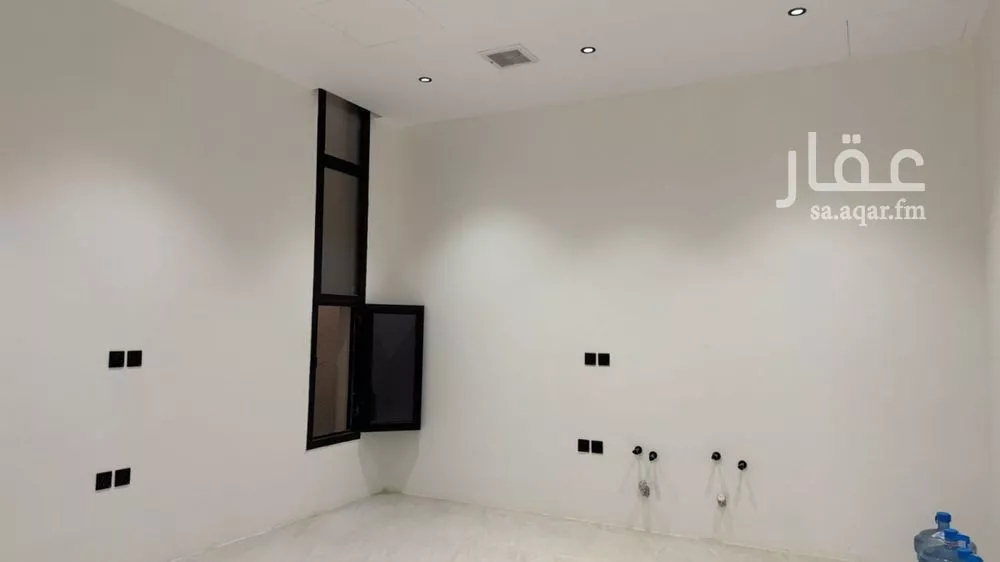 فيلا 6 غرف في المهدية 3