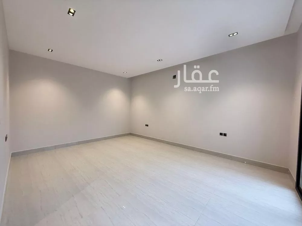 فيلا 6 غرف في المهدية 4