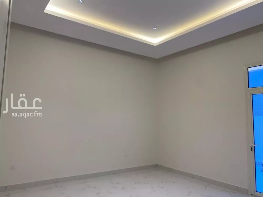 فيلا 6 غرف في المهدية 4