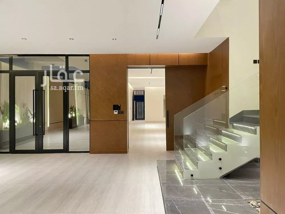 فيلا 6 غرف في المهدية 5