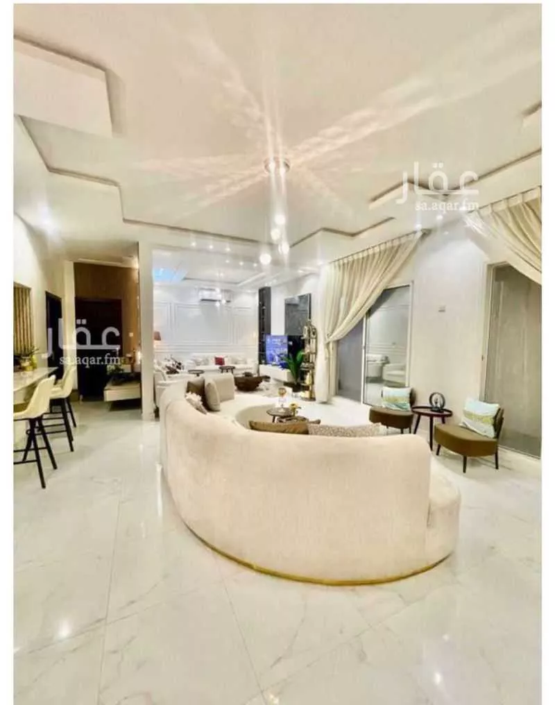 10 bedroom apartment in Al Rimal 1