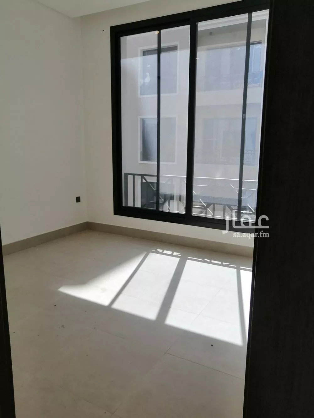 شقة 3 غرف في الحزام الذهبي 3