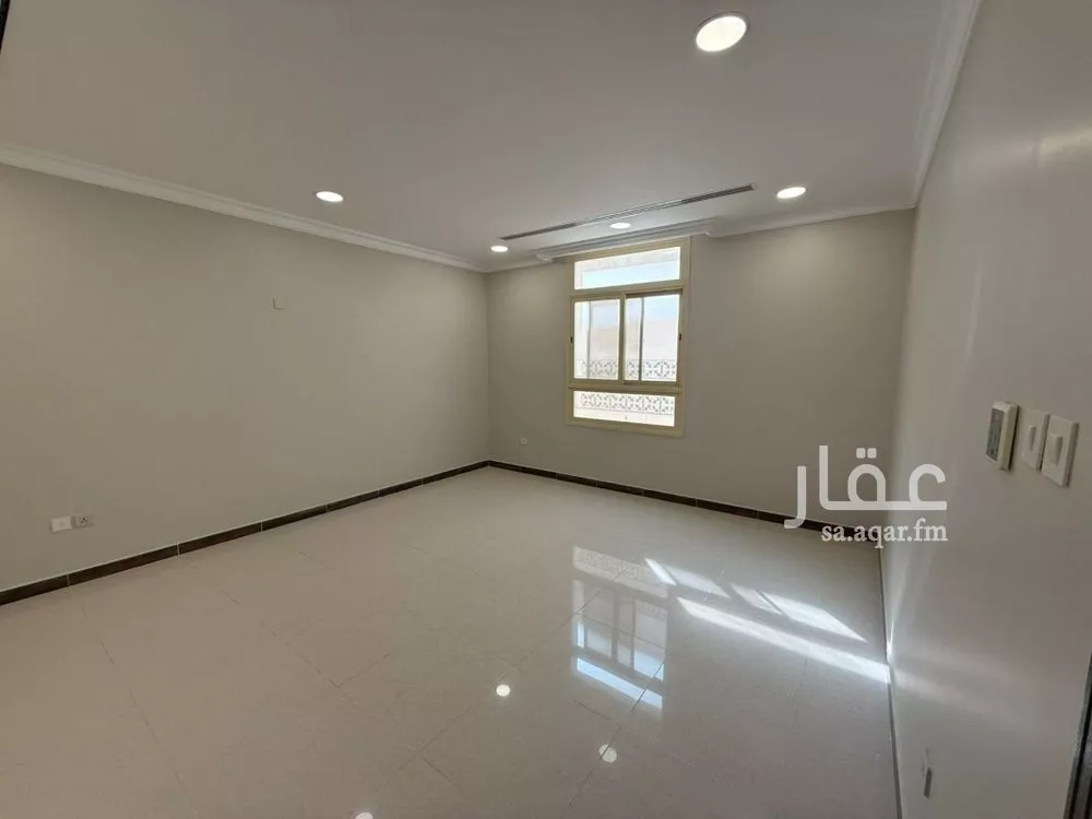 شقة 5 غرف في الدانة الشمالية 5