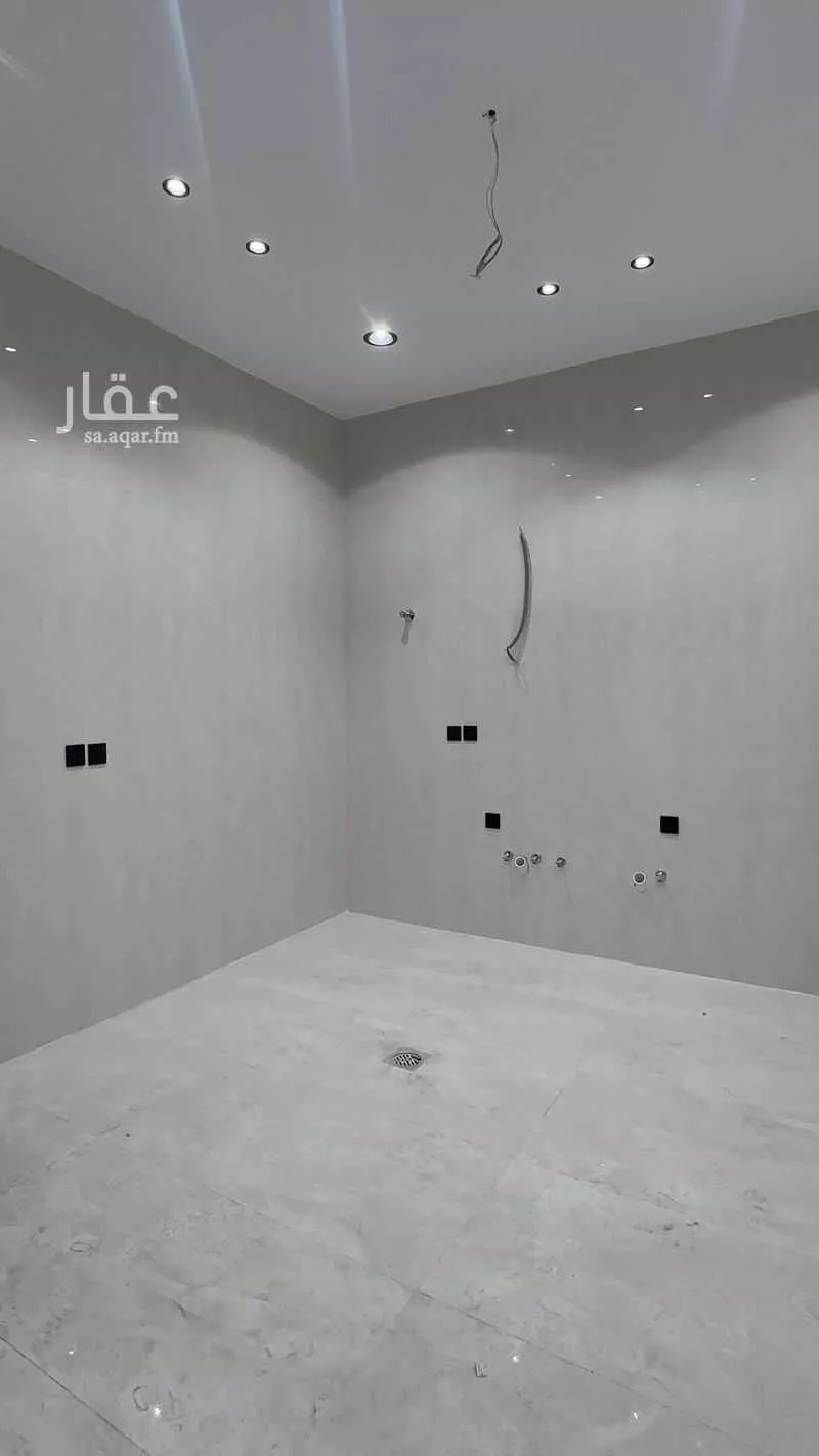 دور 5 غرف في ورقان 2