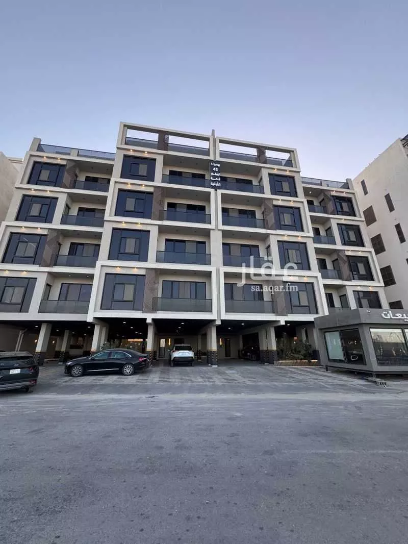 3 bedroom apartment in Al Bahr 5