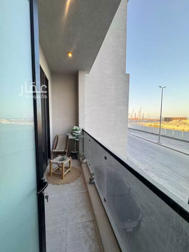 3 bedroom apartment in Al Bahr 1