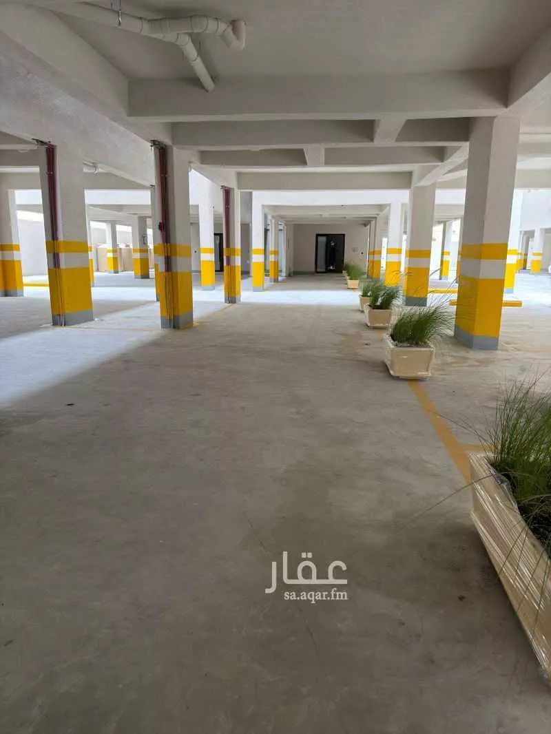 3 bedroom apartment in Al Rawdah 4