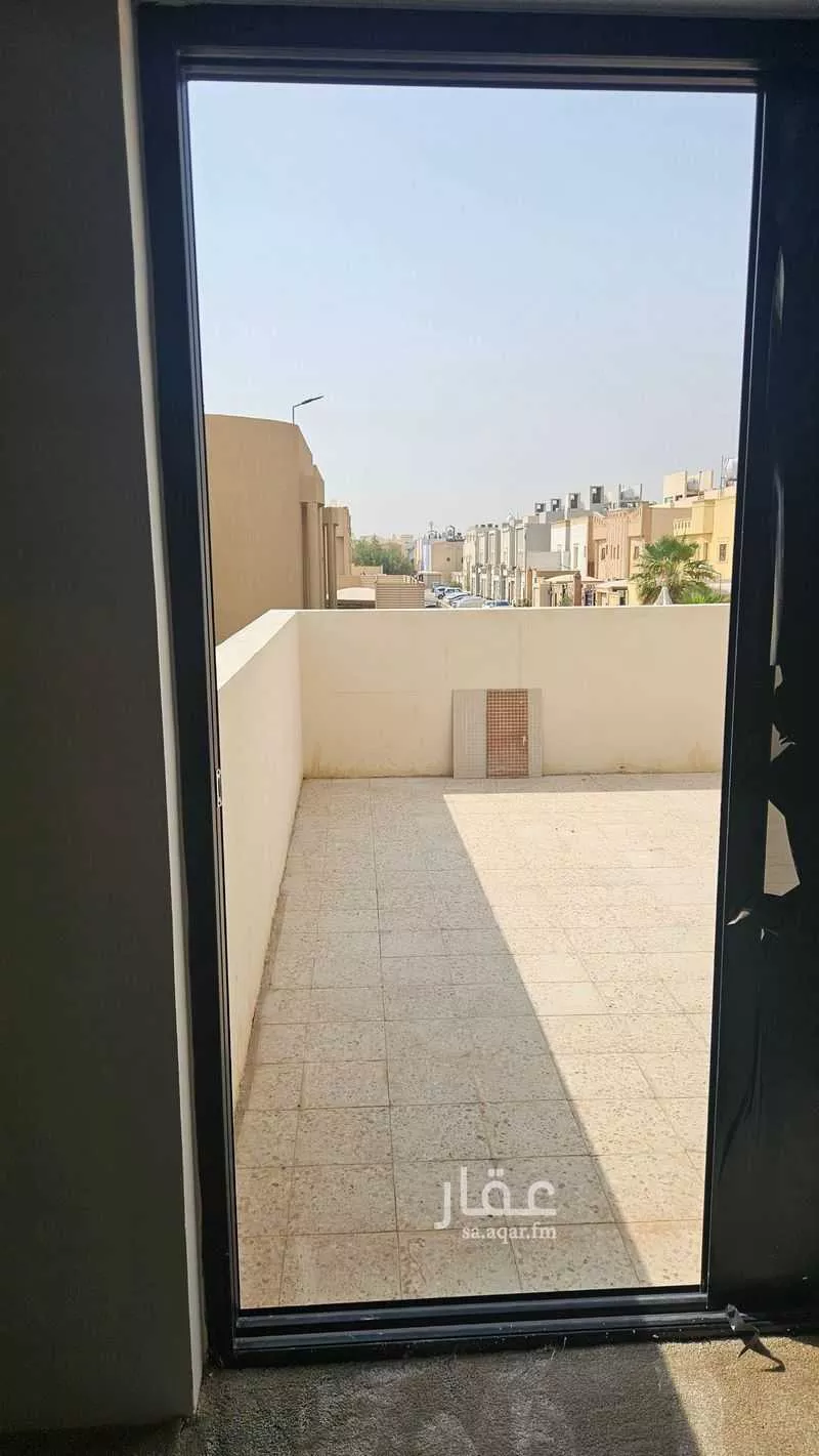 فيلا 7 غرف في المونسية 5