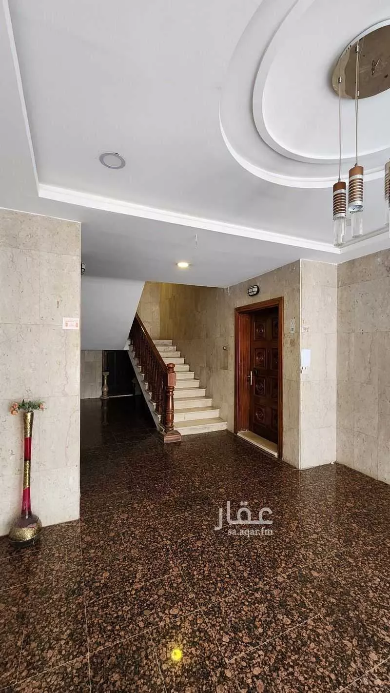 8 bedroom building in Al Rehab, Jeddah 16