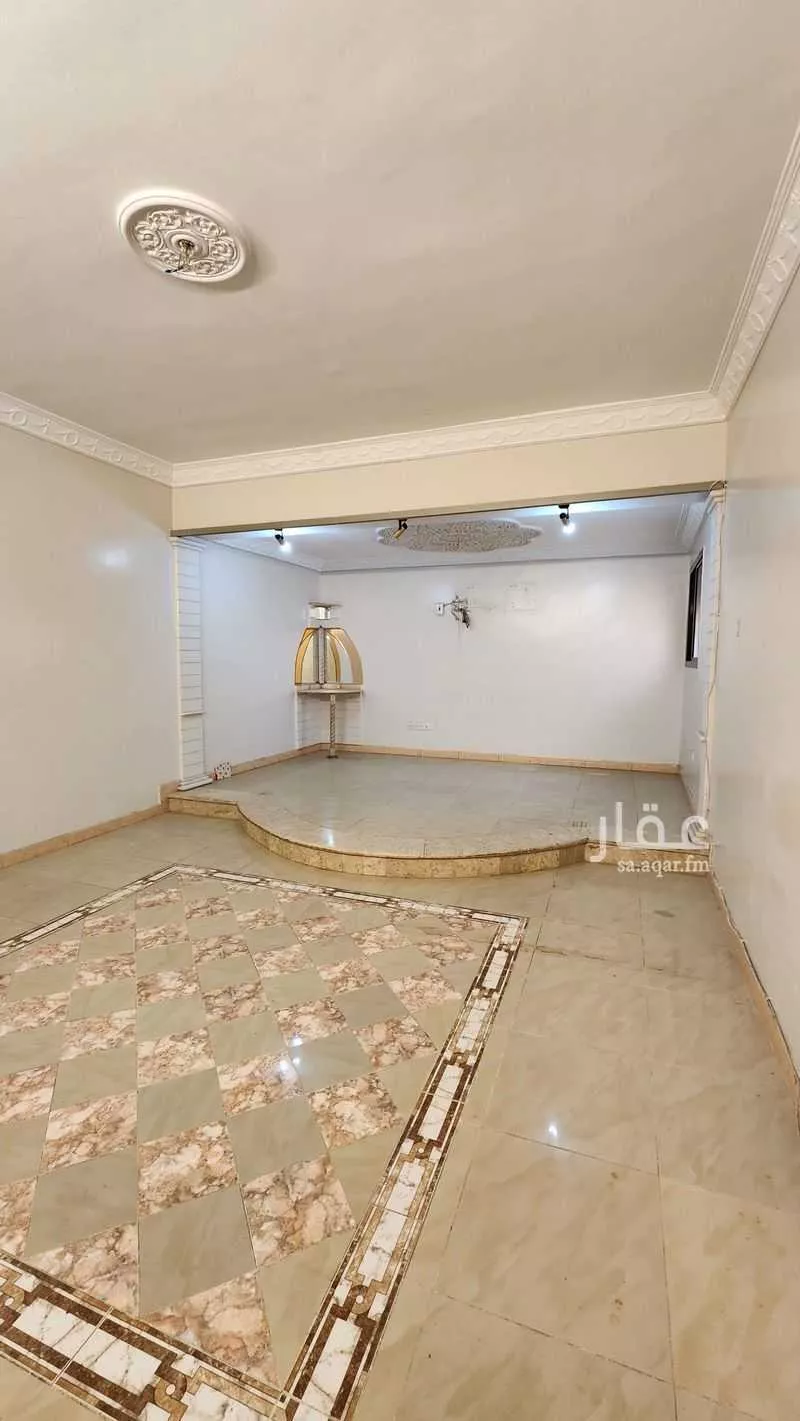 8 bedroom building in Al Rehab, Jeddah 13