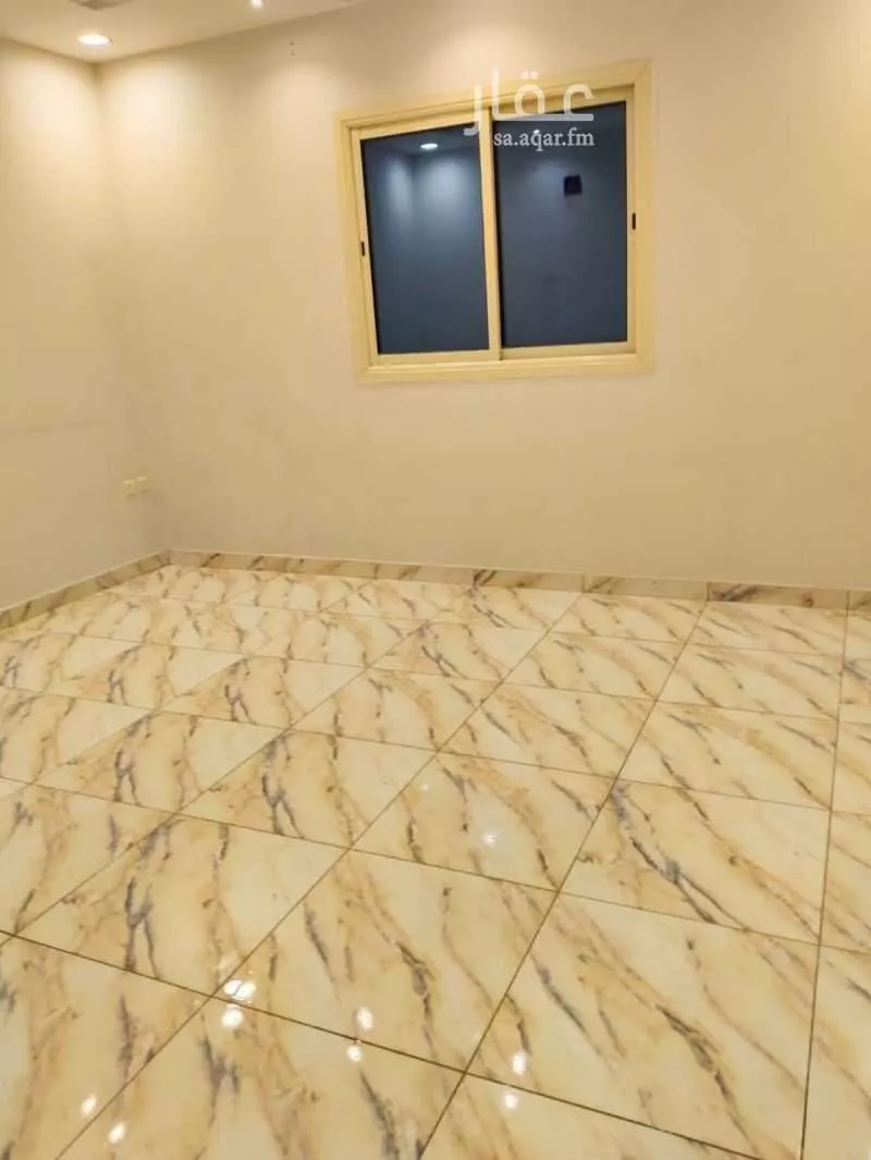 3 bedroom floor in Al Aridh 5