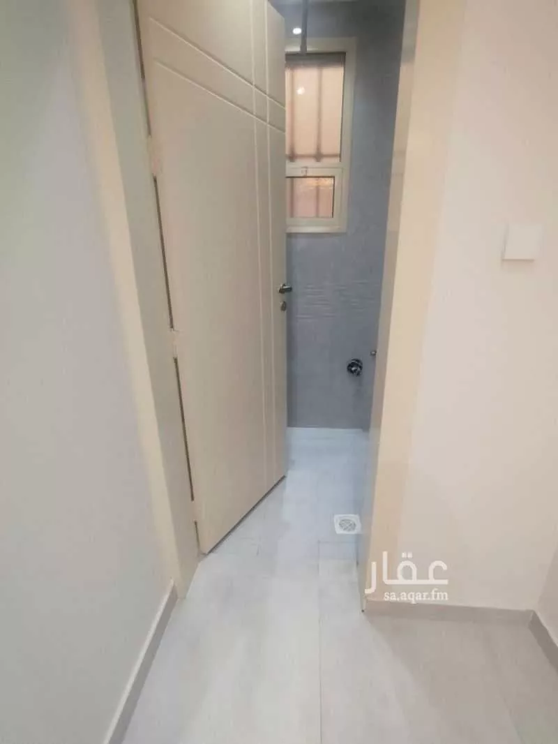 شقة 8 غرف في الجنادرية 5