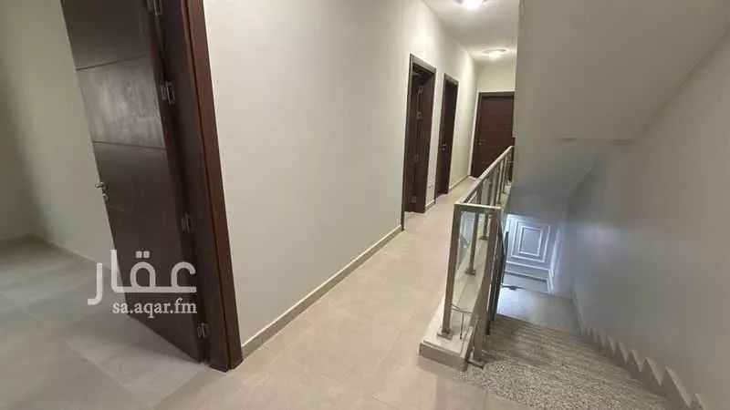7 bedroom villa in Al Janadriyah 4