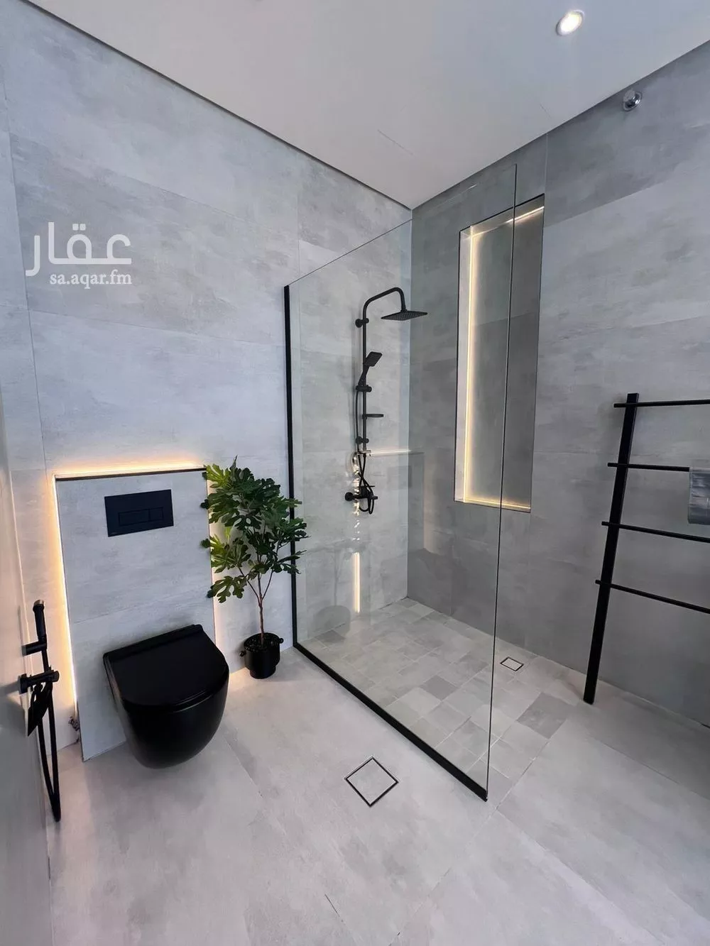 4 bedroom villa in As Sadafah, Eastern Province 6