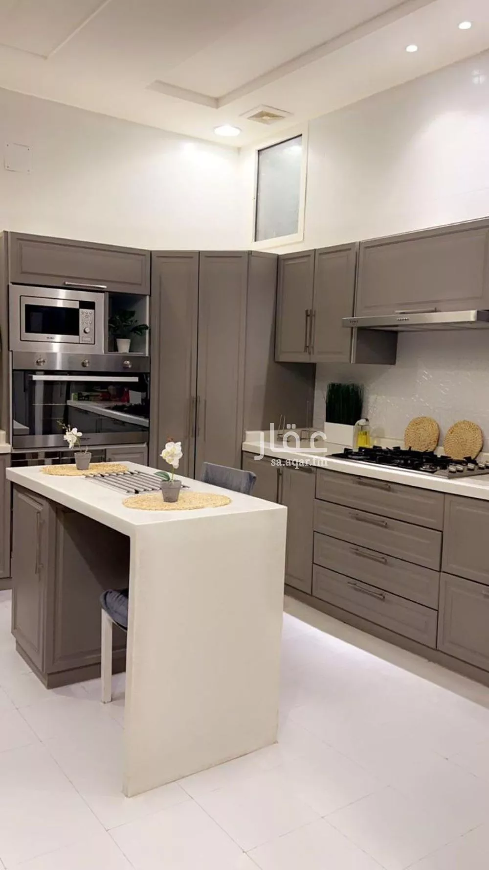 فيلا 9 غرف في القادسية 5