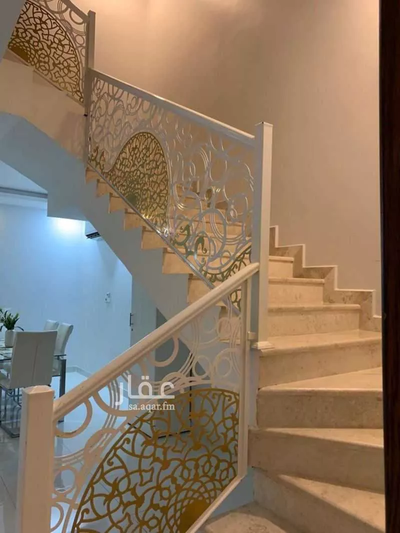 فيلا 9 غرف في المنار 2