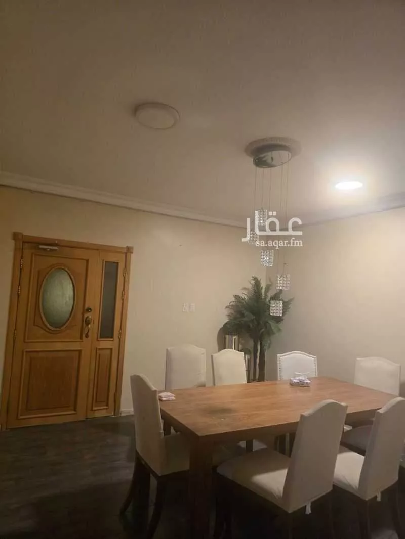 عمارة 765 م² في المنار 4