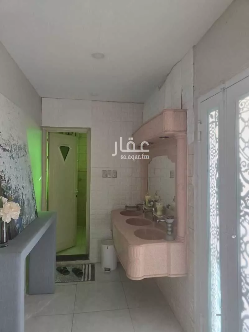 عمارة 765 م² في المنار 3