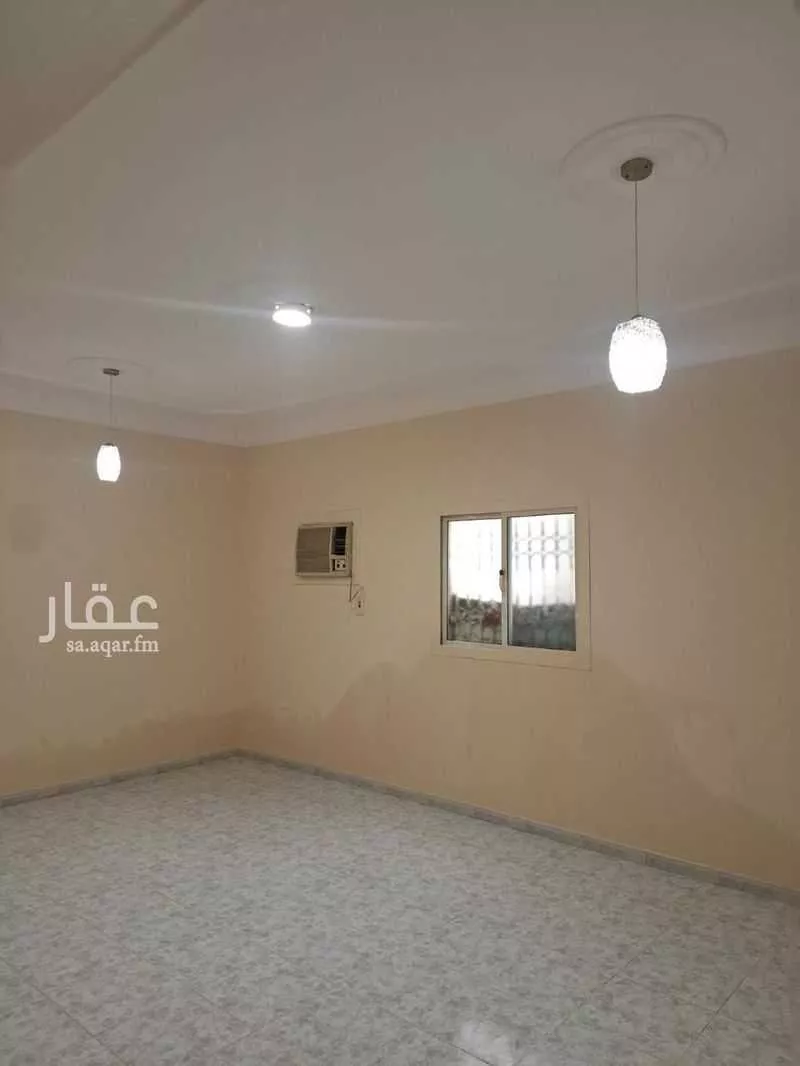 شقة 3 غرف في الروضة 3