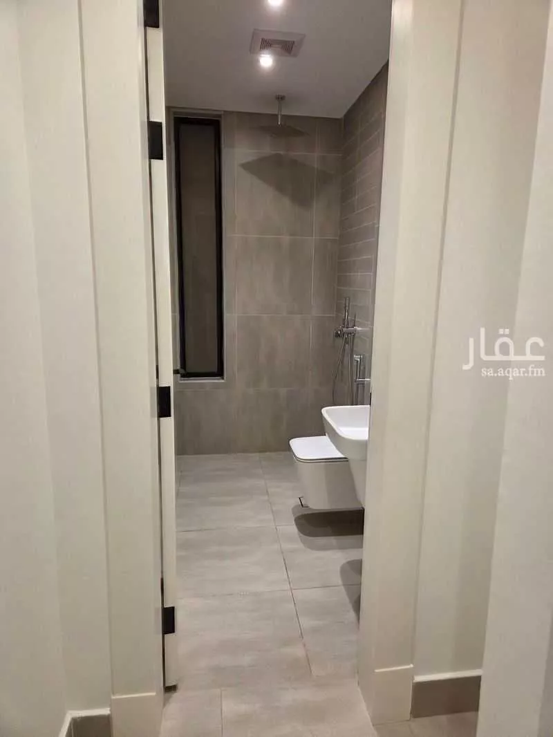 شقة 2 غرف في البحر 5