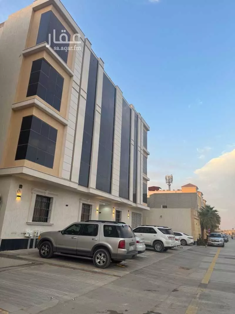 4 bedroom apartment in Al Maizilah, Riyadh 8