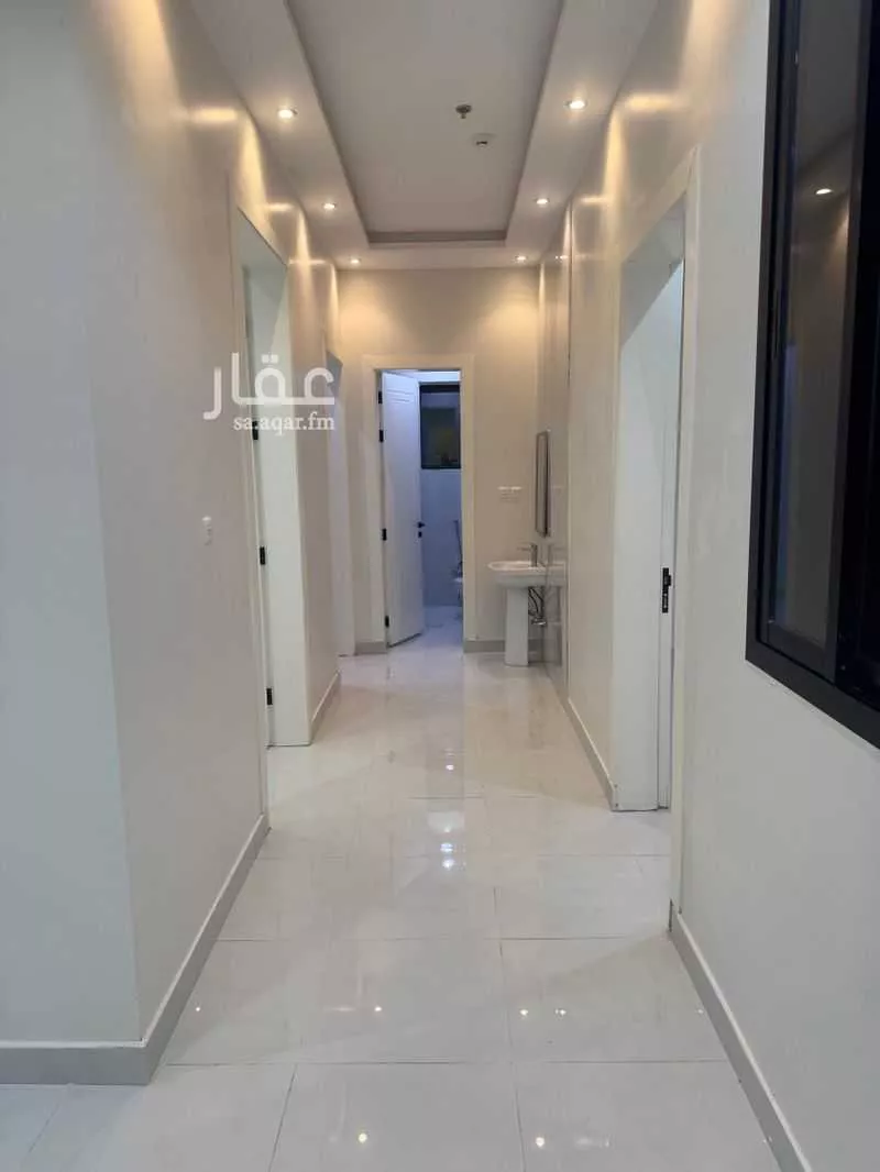 4 bedroom apartment in Al Maizilah, Riyadh 15