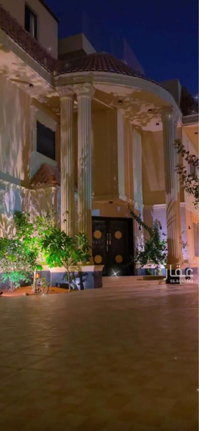 فيلا 10 غرف في العقيق 3