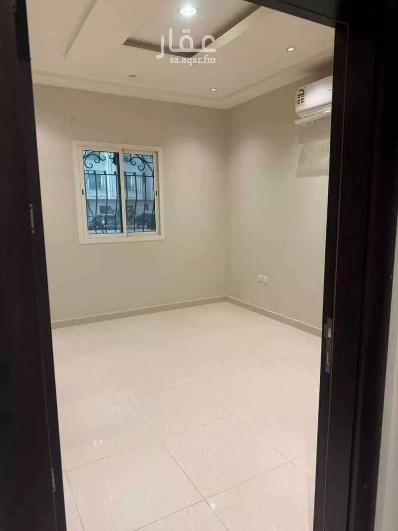 شقة 4 غرف في الملقا 3