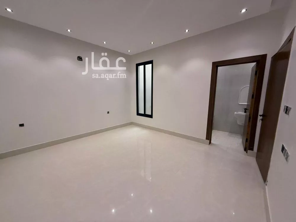 3 bedroom floor in Al Rimal 2