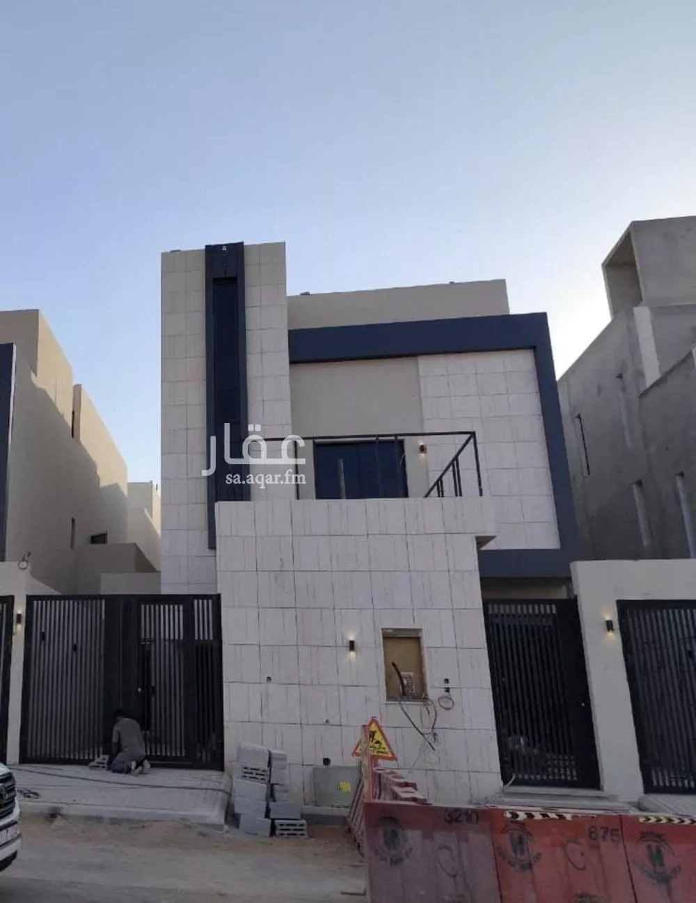 فيلا 5 غرف في الرمال