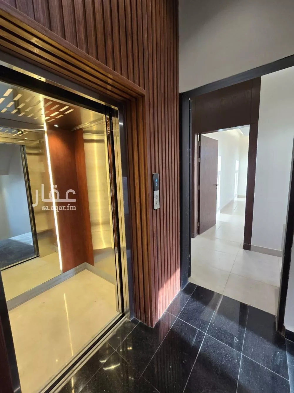 5 bedroom floor in Al Munsiyah 1