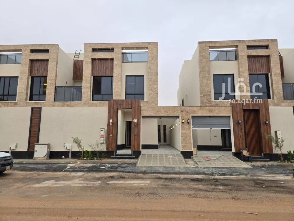 فيلا 5 غرف في الرمال 1