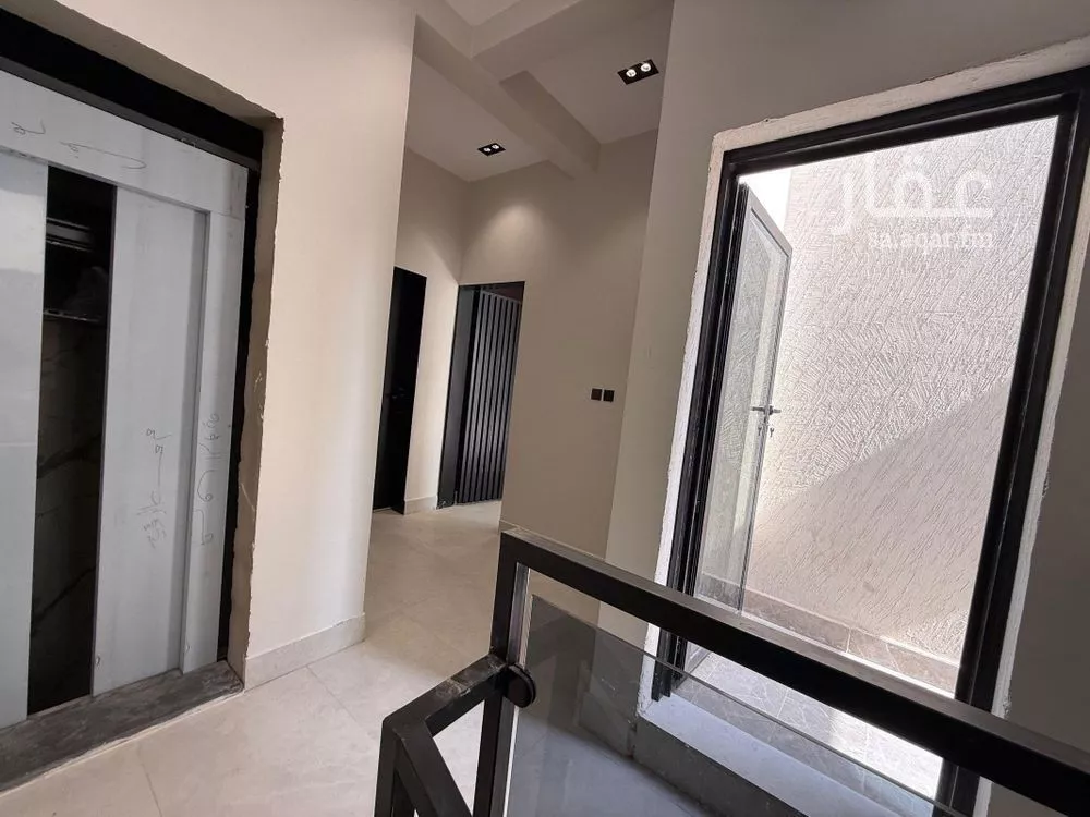 5 bedroom apartment in Qurtubah 1