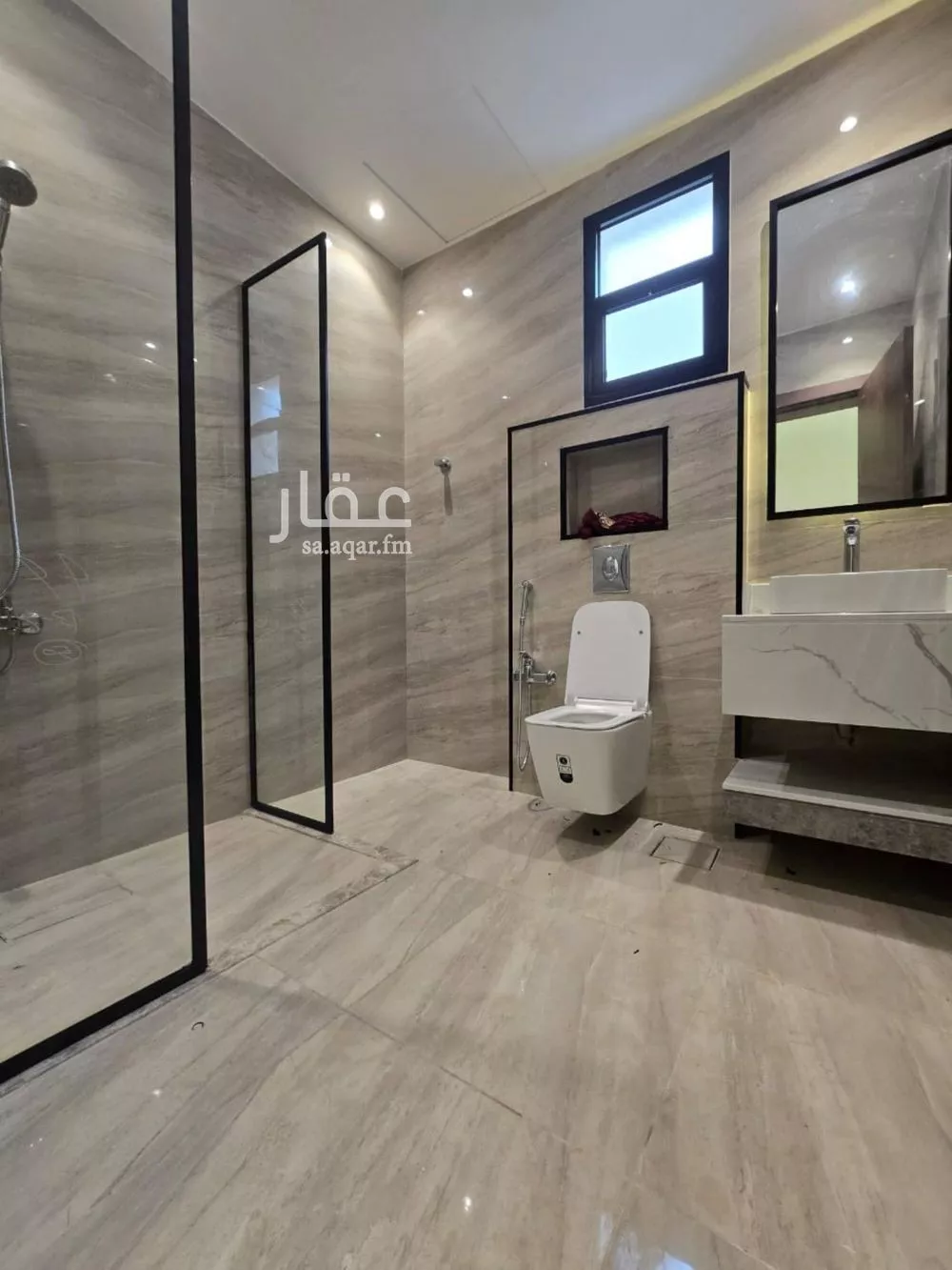 فيلا 5 غرف في الرمال 4