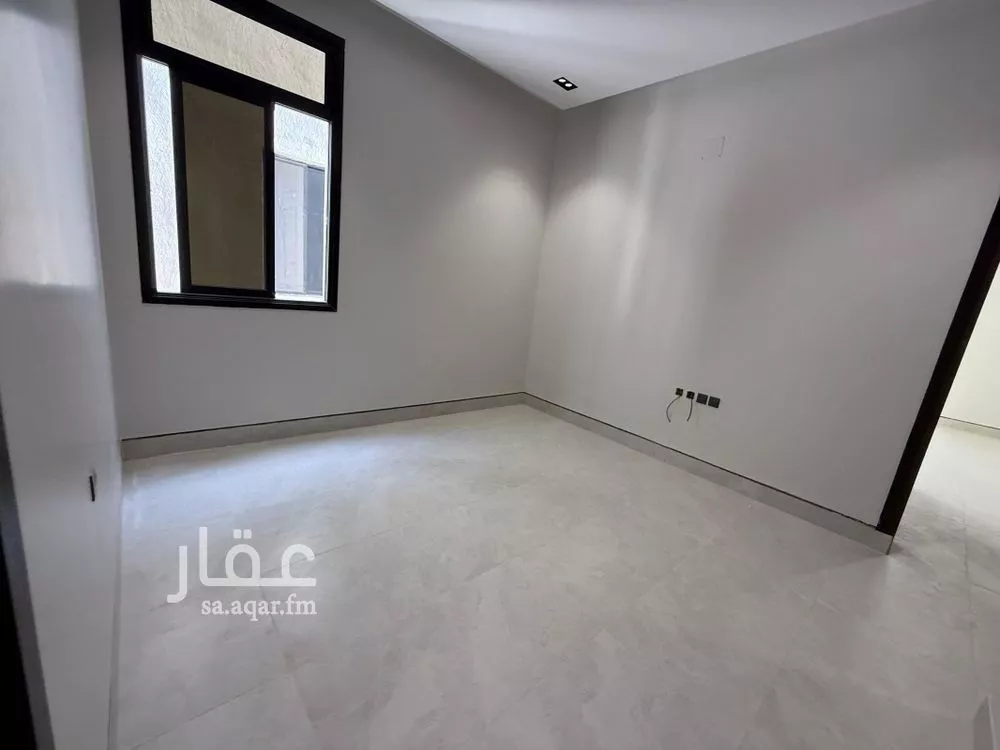 5 bedroom apartment in Qurtubah 4