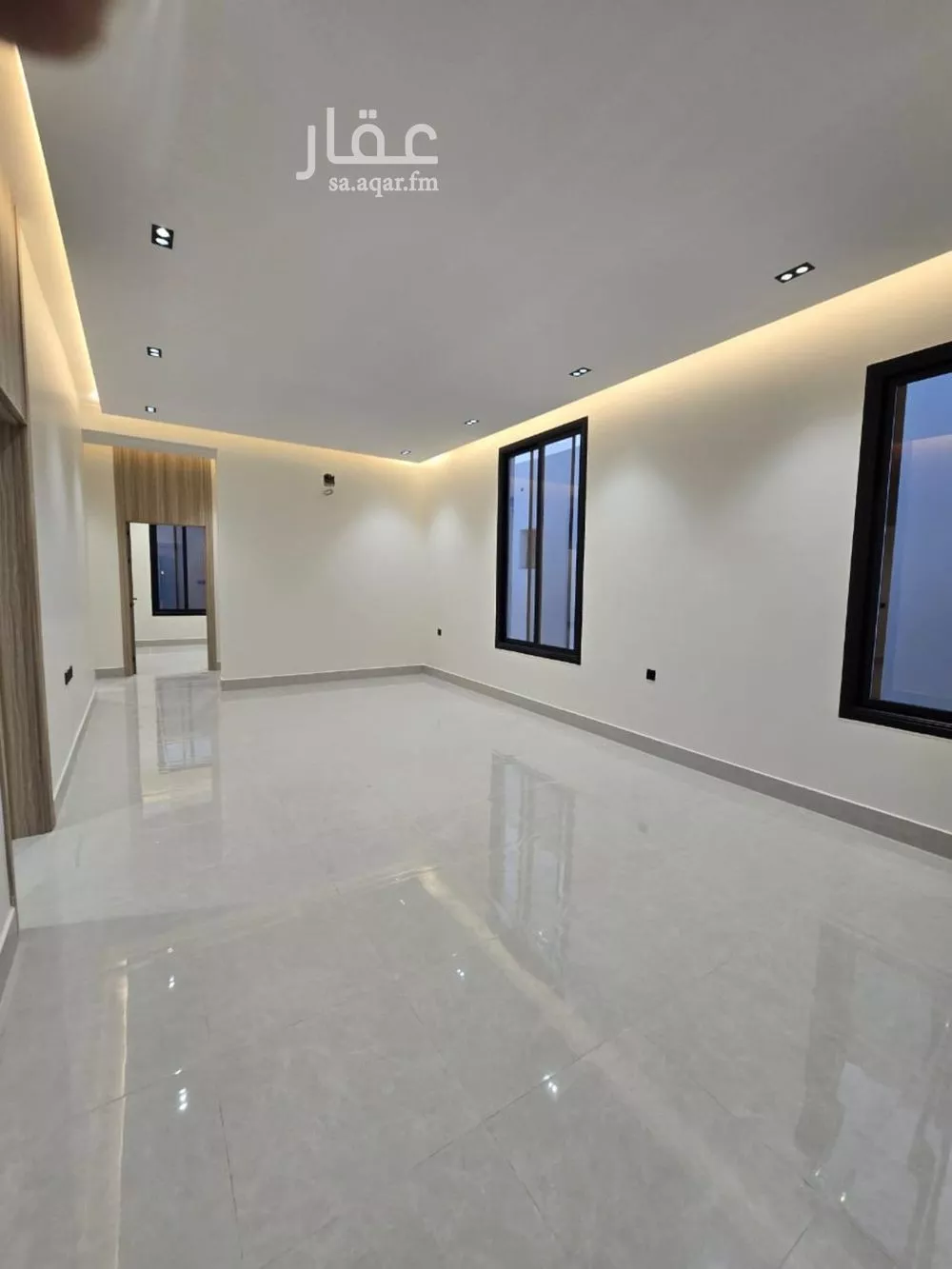 5 bedroom floor in Al Maizilah 5