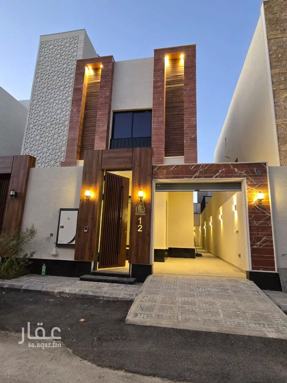 5 bedroom floor in Al Rimal 1